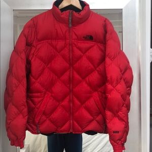 Red ❤️Northface puffer jacket ❤️❤️